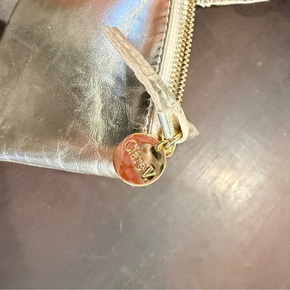 Metallic Gold Coin Purse - Picture 4 of 4